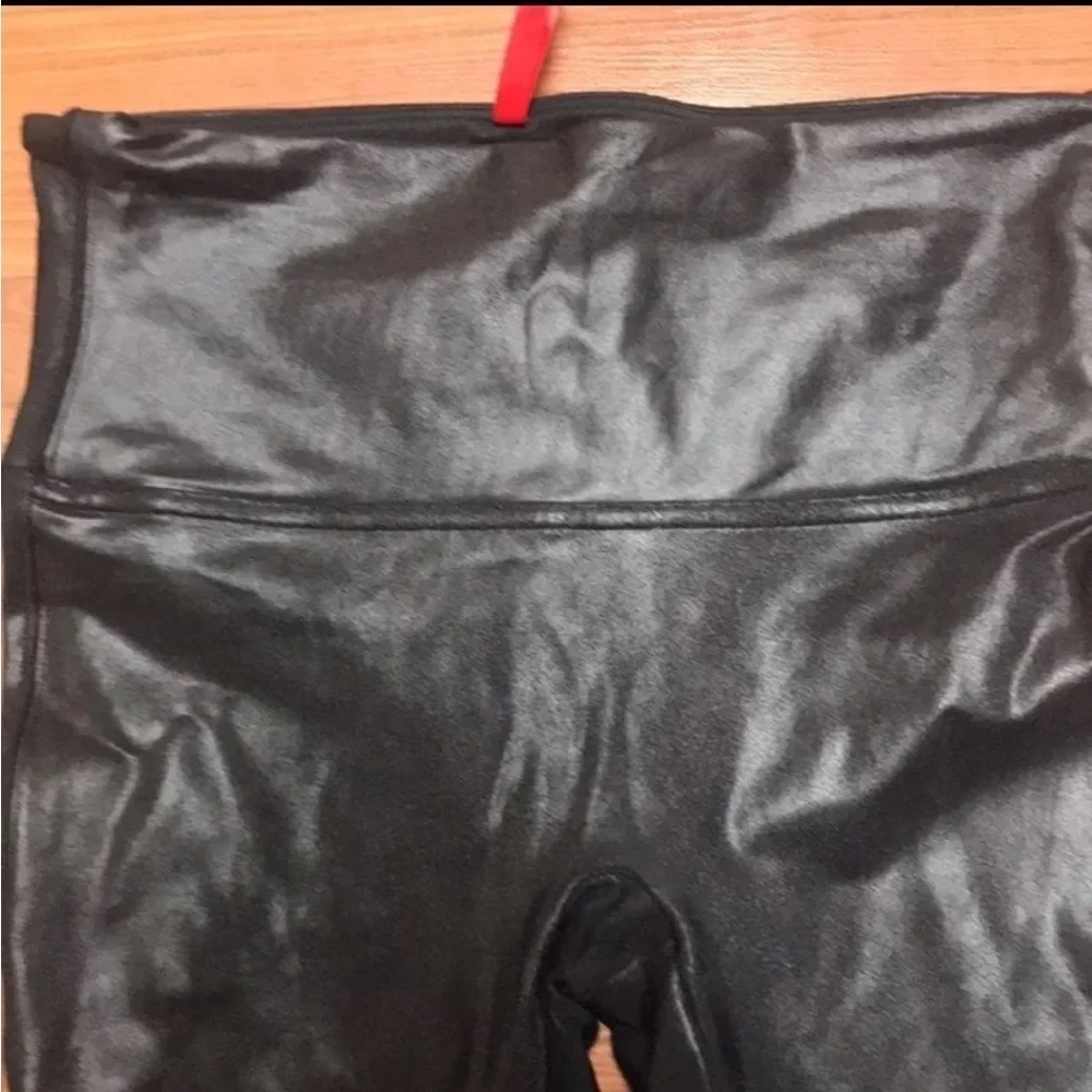 SPANX Faux Leather High Rise Black Leggings Women’s large - Picture 4 of 7